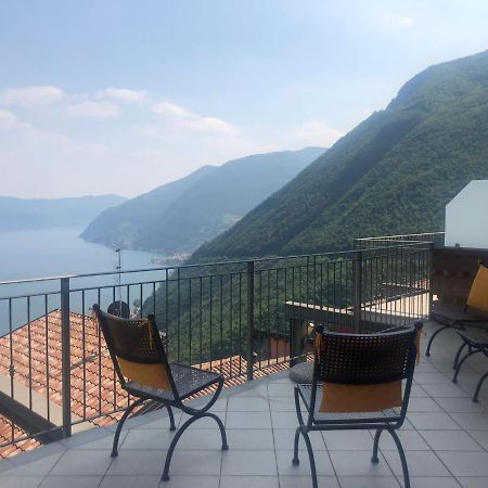 La Villetta In Residence Con Piscina E Vista Lago Parzanica Dış mekan fotoğraf