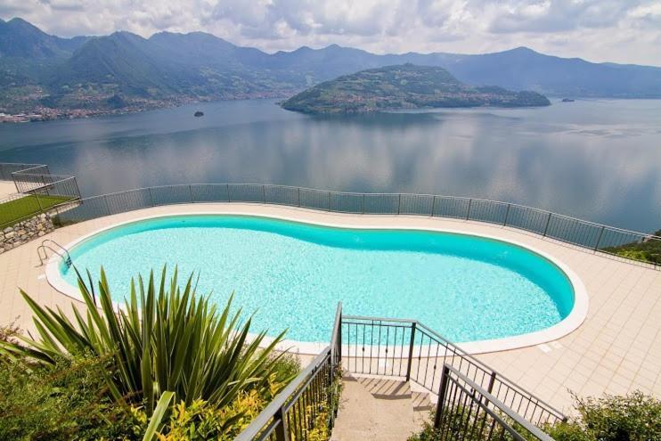 La Villetta In Residence Con Piscina E Vista Lago Parzanica Dış mekan fotoğraf