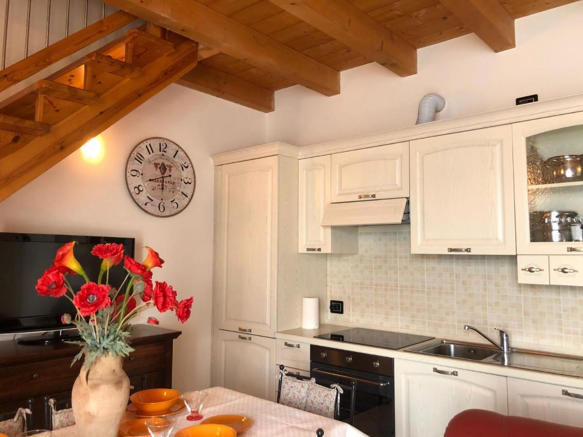 La Villetta In Residence Con Piscina E Vista Lago Parzanica Dış mekan fotoğraf