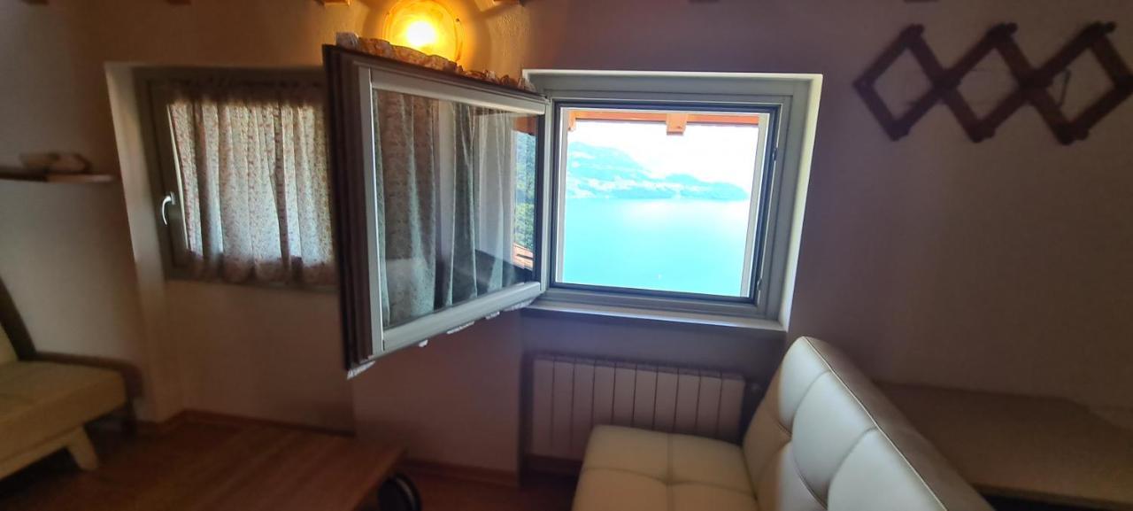 La Villetta In Residence Con Piscina E Vista Lago Parzanica Dış mekan fotoğraf